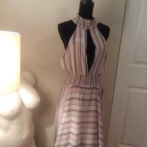 Beautiful Chiffon Maxi Dress Size 4-6